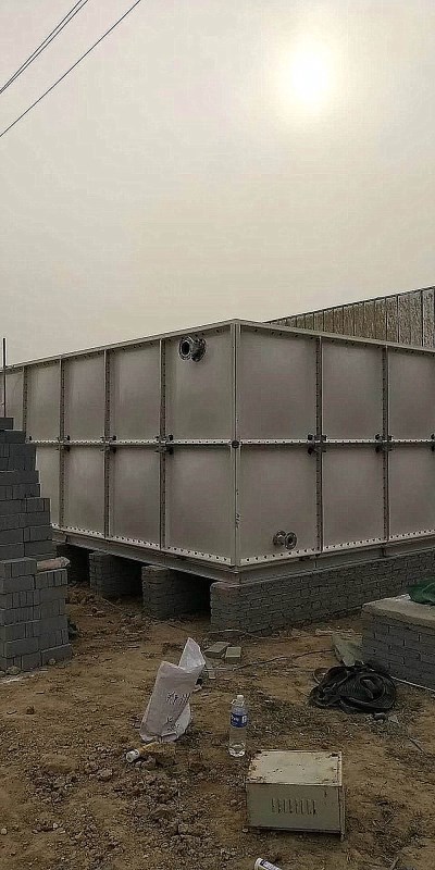 消防用的玻璃鋼水箱國家標準是什么？