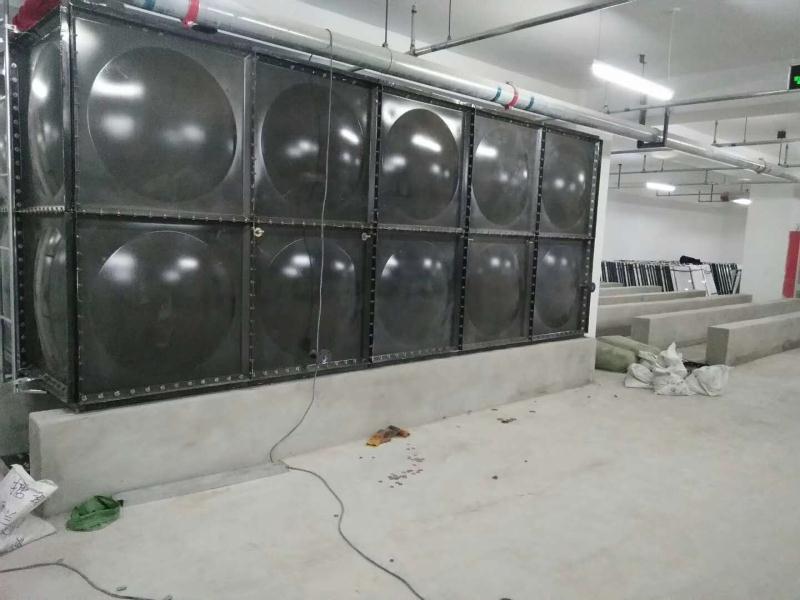 搪瓷水箱可以當(dāng)生活用水水箱嗎？