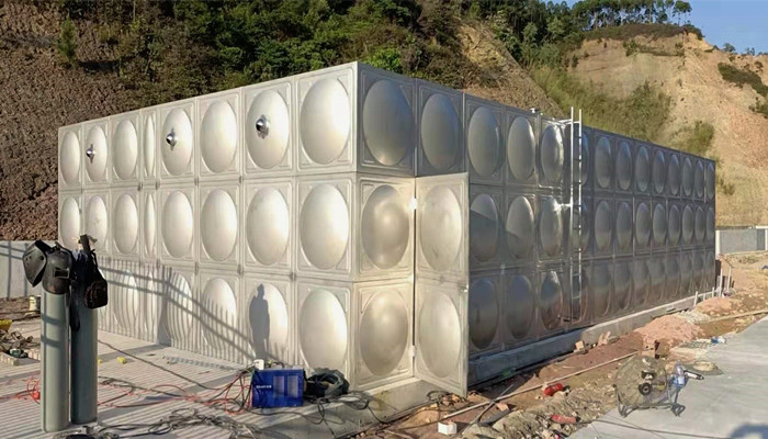 不銹鋼消防水箱底座怎么設計的?